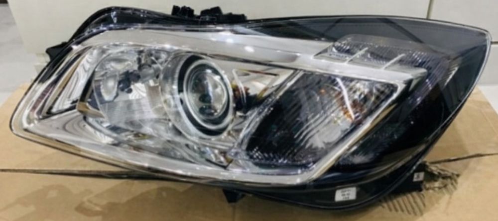 Lampa Reflektor Opel insignia Astra J xenon naprawa Led