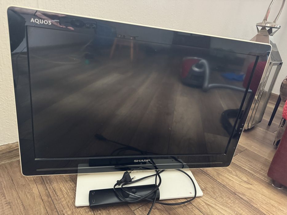 Telewizor Sharp 26 cali