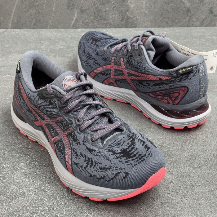 ОРИГІНАЛ 100%  Кросівки Asics  Gore tex водонепроникні /37 р