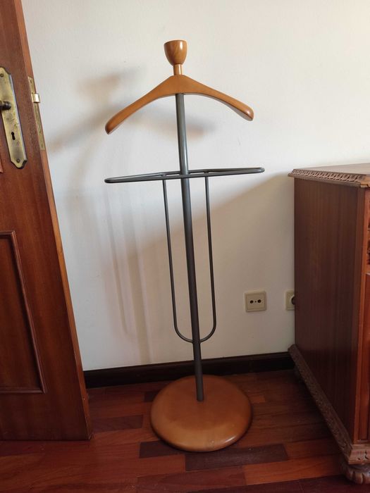 Cabide de quarto elegante