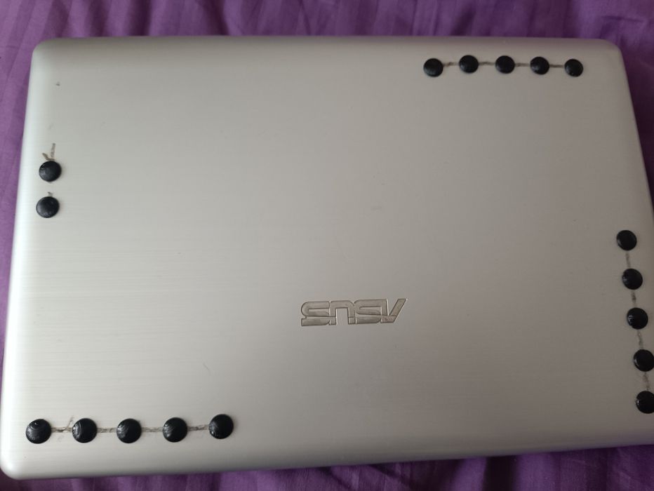 Продам ноутбук..