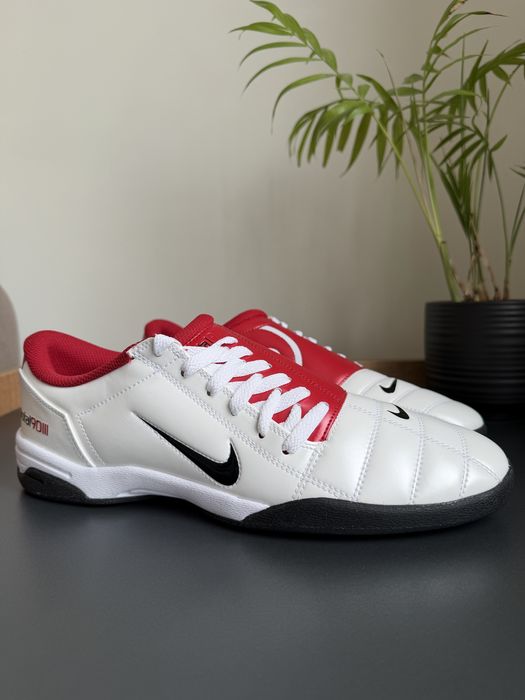 Nike Total 90 Ic оригінал футзалки чоловічі розмір 44.5 нові HQ2851-100