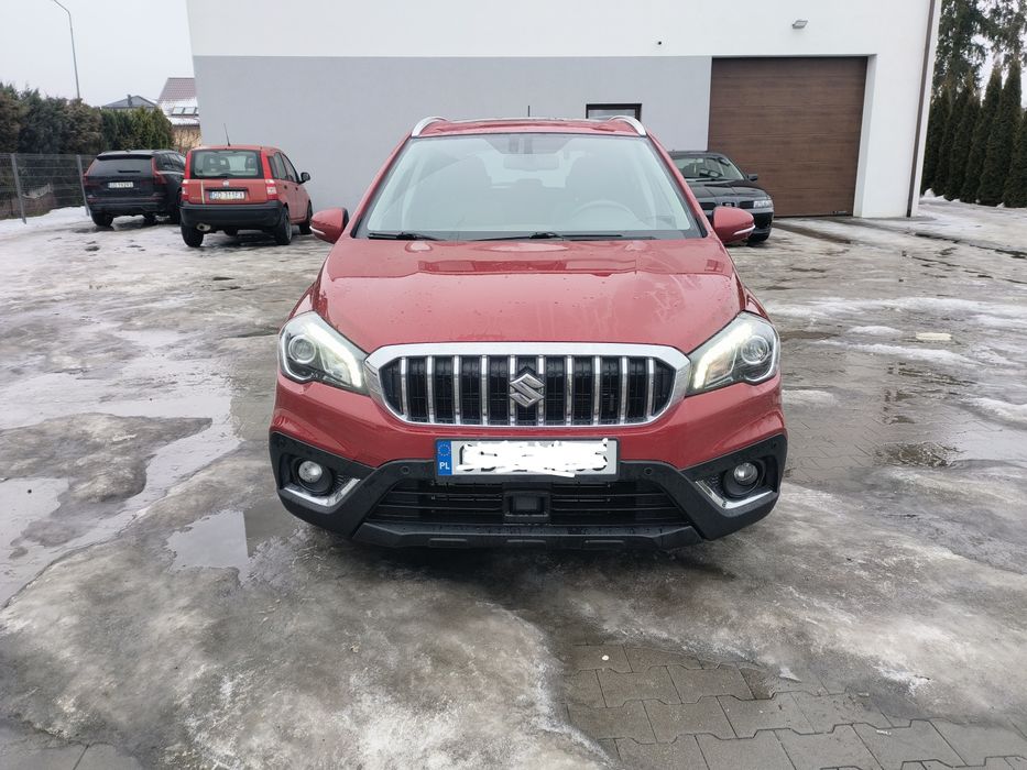 Suzuki SX4 s cross Lift 1.4 T automat 4X4  panorama skóry radar kamera
