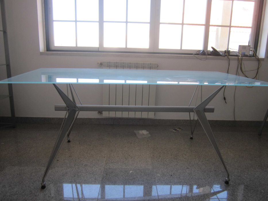 Mesa de Vidro 180x90 c/ 4 cadeiras