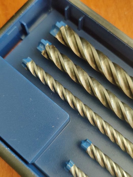 conjunto de brocas novo