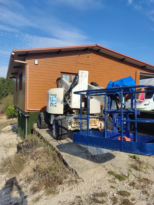 Vendo plataforma elevatória 4x4 terex