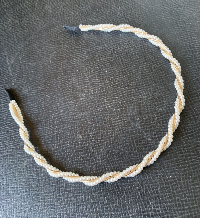 Обруч для волос с жемчугом