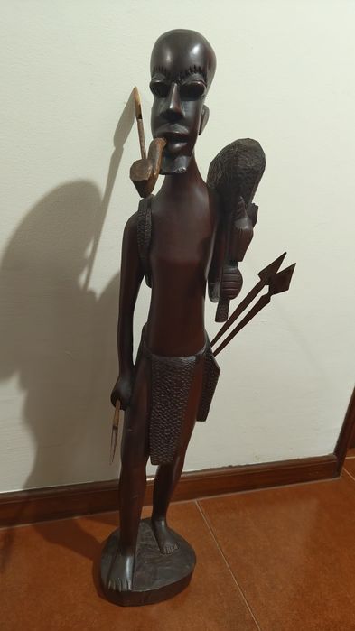 Estátua madeira africana