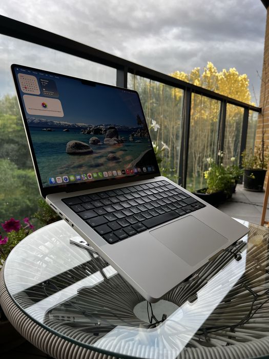 MacBook Pro 14” M1 Pro 10 CPU/16 GPU, 16GB, 1TB, Silver – jak nowy