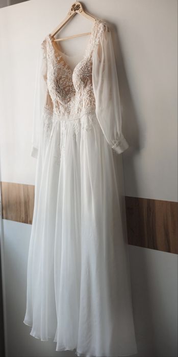 Suknia ślubna plus size