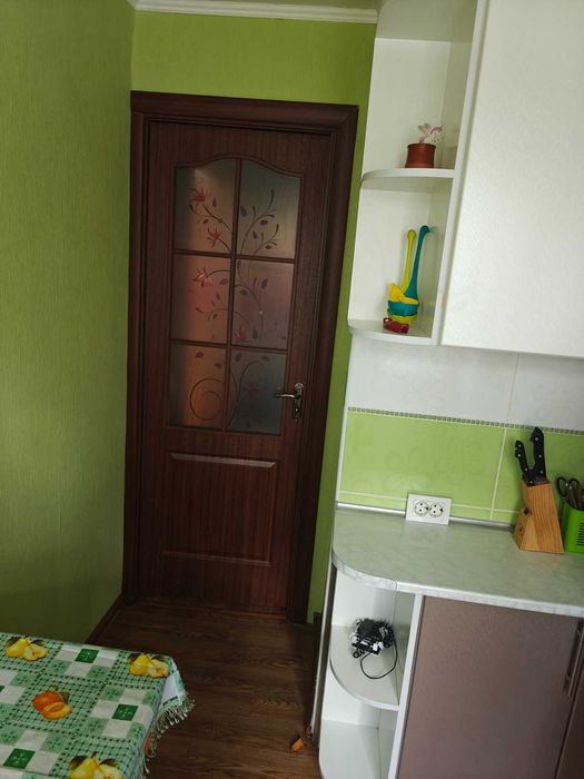 До метро Теремки 20 хв продам 2х квартиру