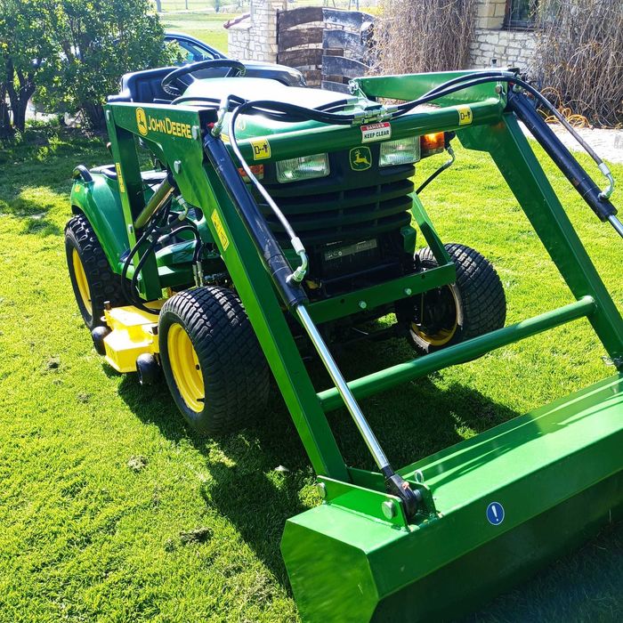 Traktorek kosiarka John Deere X595 4x4 z turem