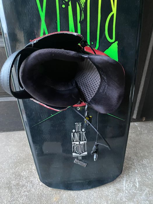 Prancha de wakeboard Ronix Kinetik Project Tamanho 138