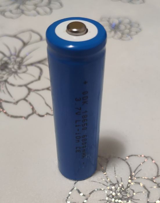 Аккумулятор 18650 3,7В литиевый аккумулятор.