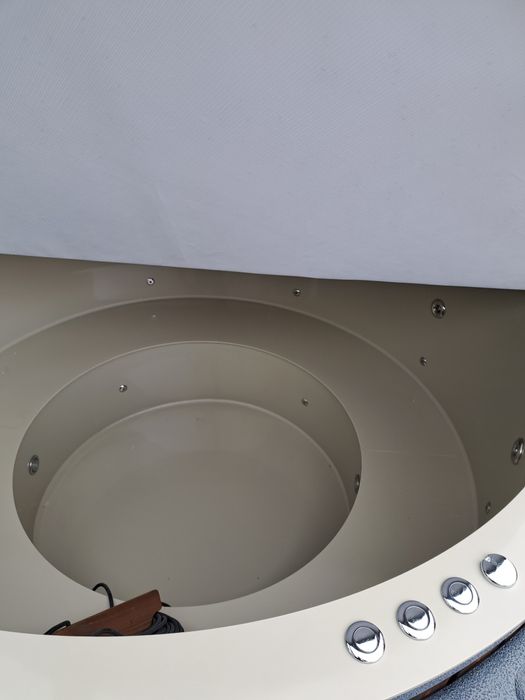 Sprzedaż balii mobilnej