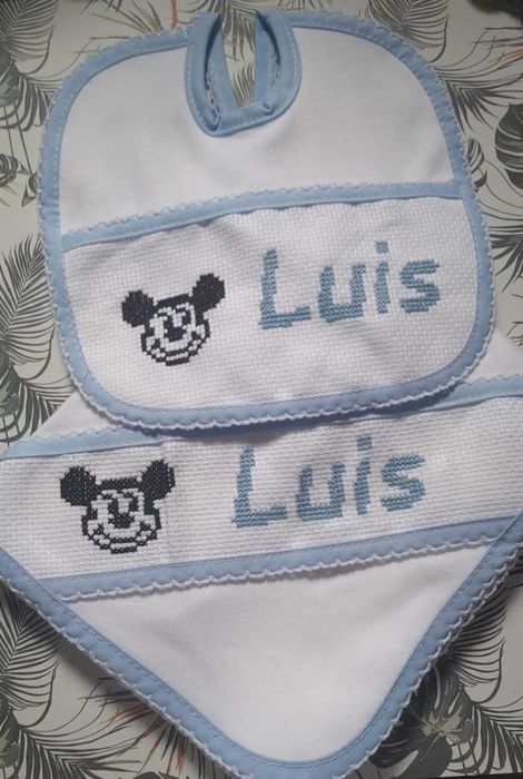 Conjunto babete e fralda