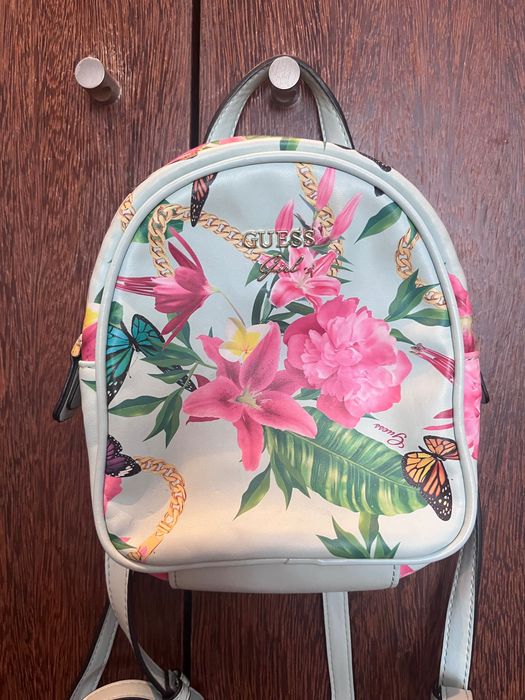 Mochila de menina Guess