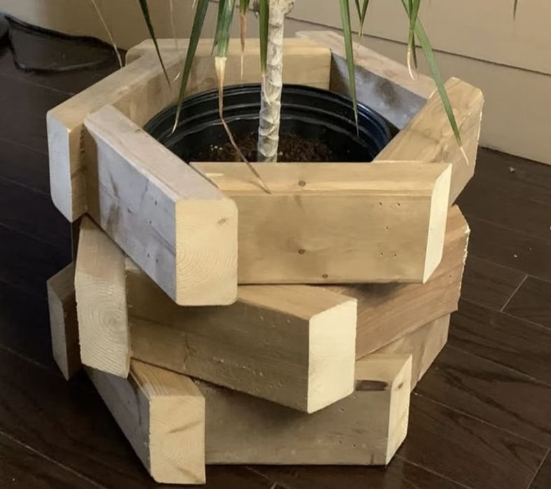 Drewniana donica sześciokątna Ø65cm