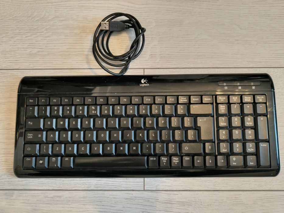 Klawiatura Logitech na USB