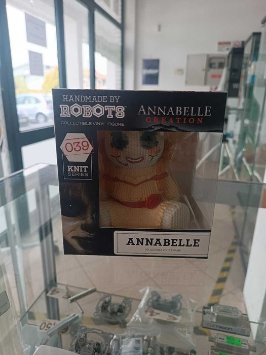 Handmade By Robots Annabelle Creation Annabelle 039