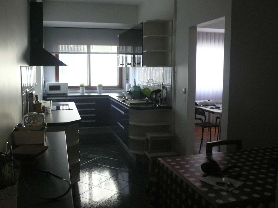 3 Quartos (Apartamento) | Estudantes Porto | Em frente à Faculdade Ciências | Letras - Arquitetura