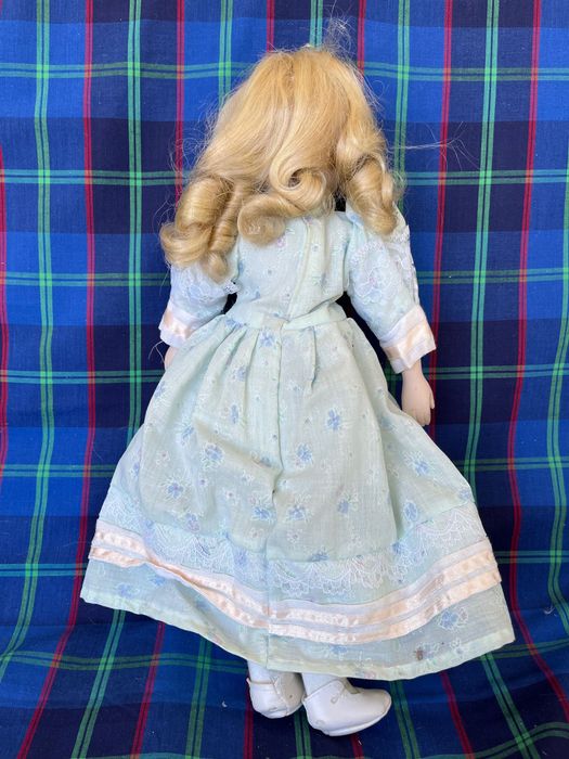 Boneca de Porcelana