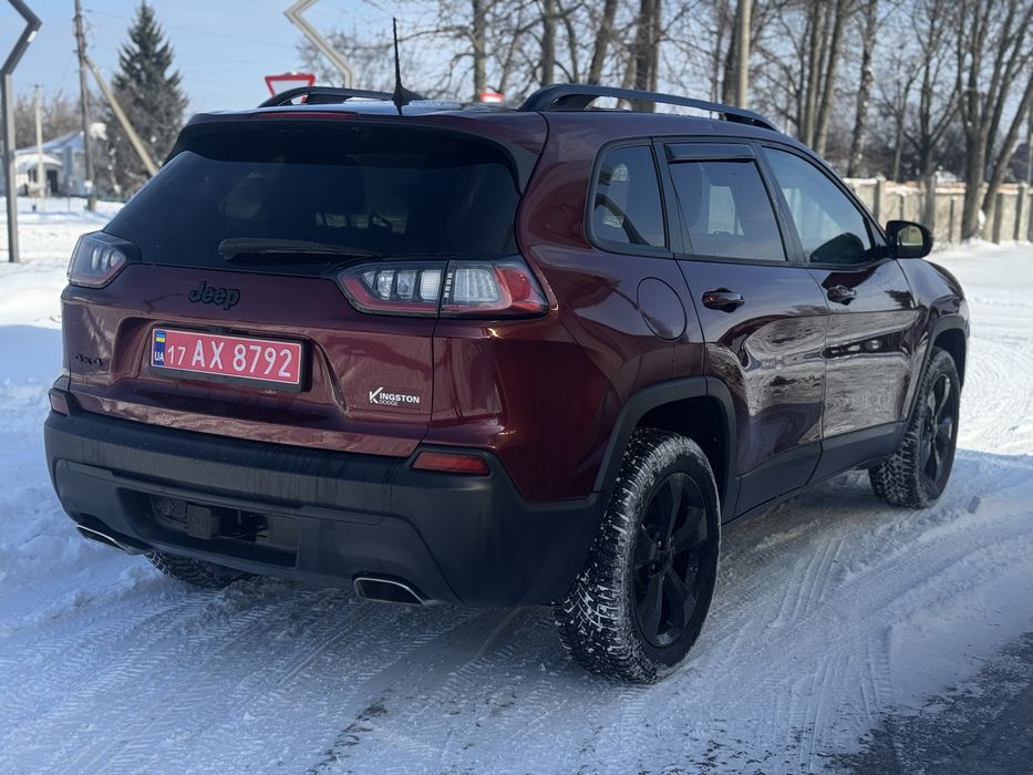 Продам Jeep Cherokee KL 3.2 4x4