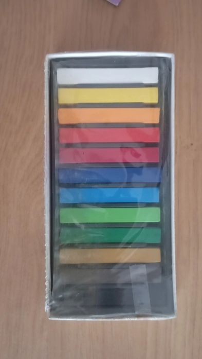 Conjunto de materiais escolares