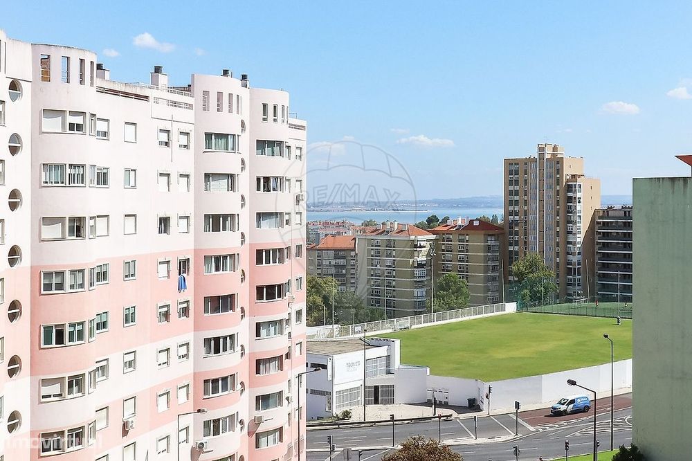 Apartamento T1 para arrendamento