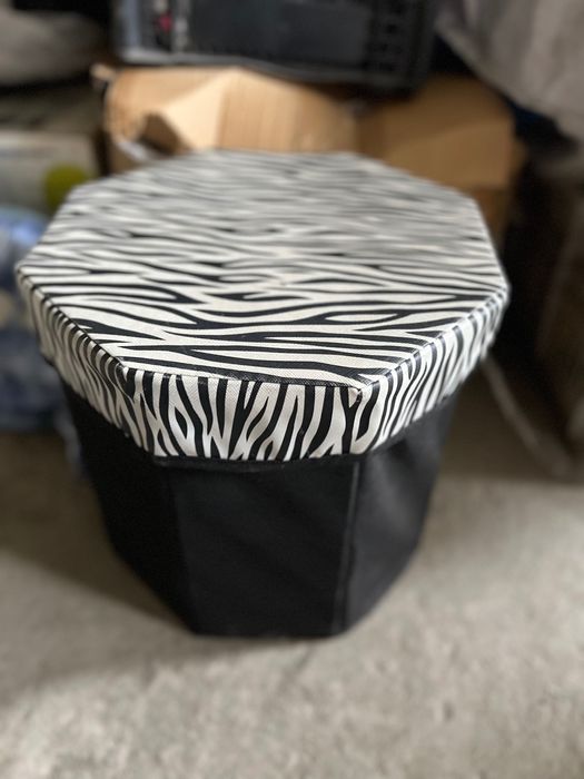 Пуф с крышкой 35х35х33