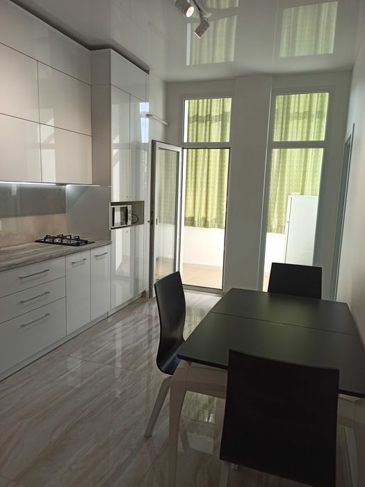 Погодинно.Подобово.АвтовокзалТРЦ арена.Звітні документи