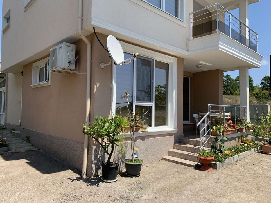 Продажа Дом 300кв м Болгария возле моря Святи Влас