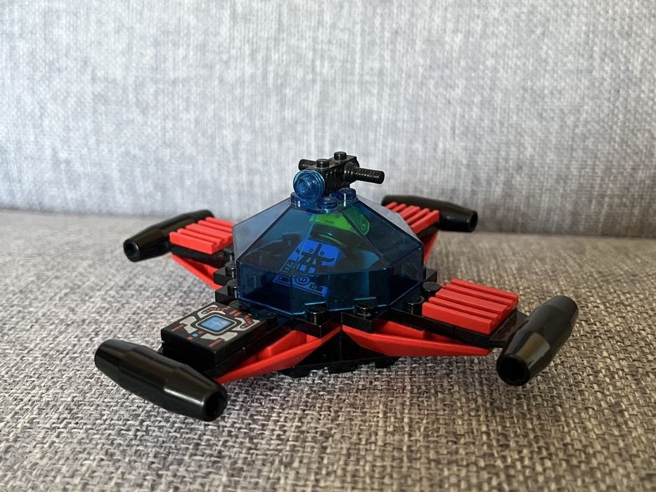 Lego Space 6835 Saucer Scout - Kosmiczny statek patrolowy