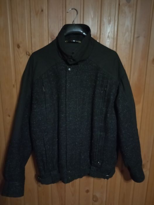 Продам зимову куртку(