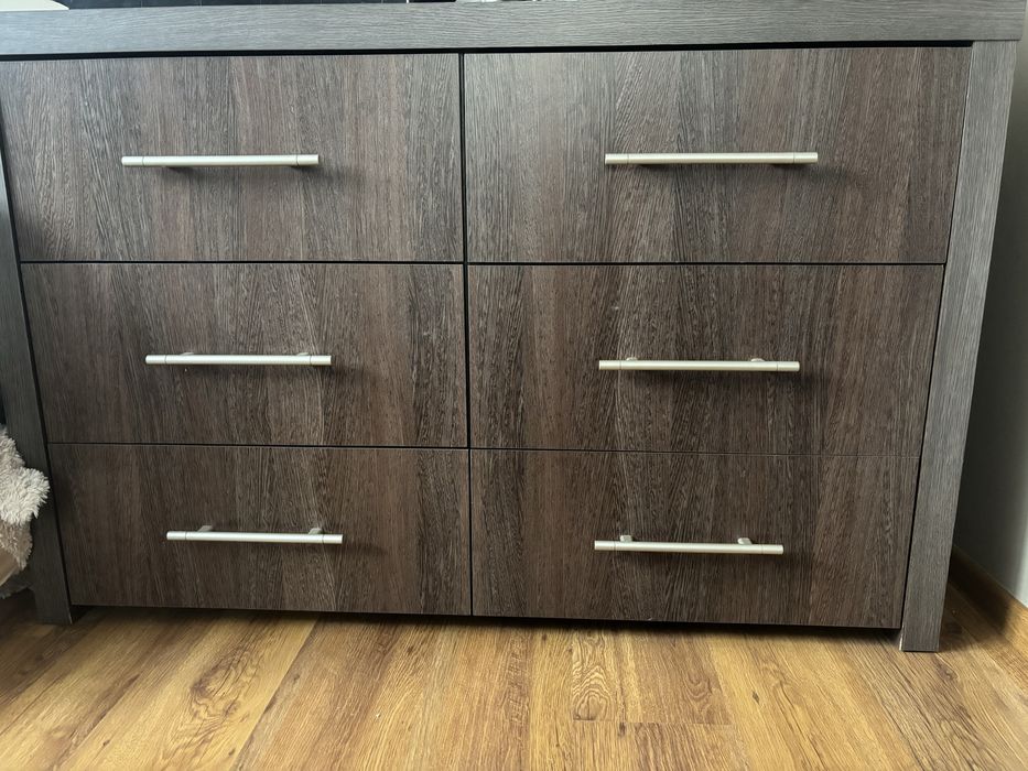 Sypialnia komplet mebli