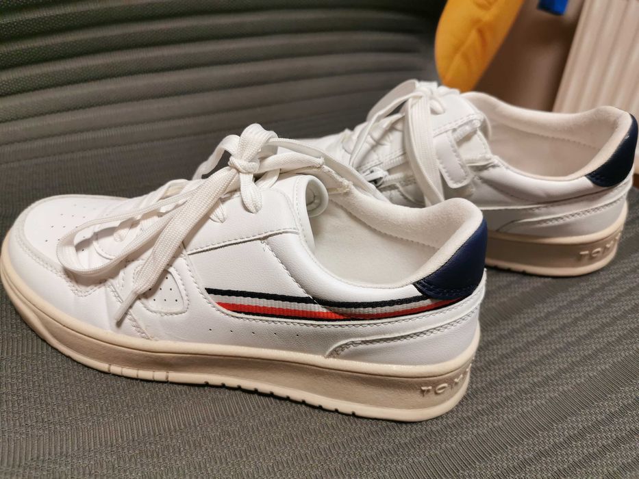 SNEAKERSY Tommy Hilfiger ROZM 36
