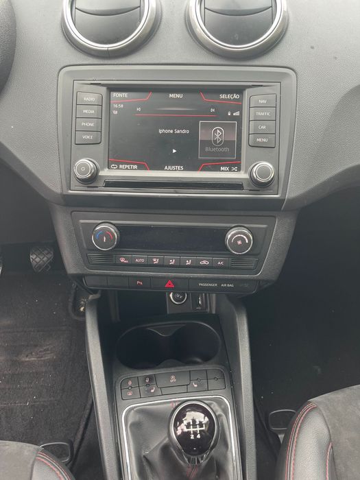 Seat Ibiza 1.0 TSI FR 2015 Teto de Abrir