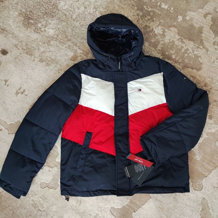 Куртка Tommy Hilfiger  Розмір L  ОРИГИНАЛ Хилфигер