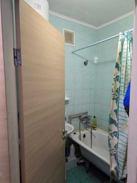 Продам гарну 1к. квартиру село Радгоспне ( Елітне Элитное )