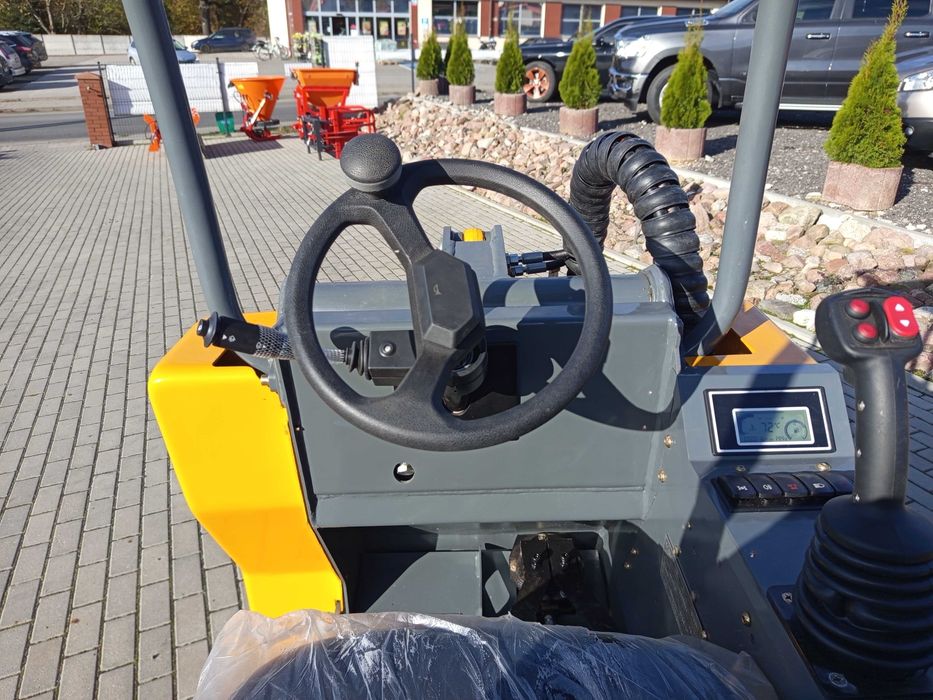 Ładowarka przegubowa z teleskopem TAIAN DY620 | KUBOTA| typu AVANT