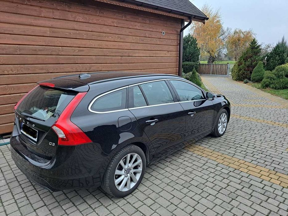 Volvo v60,  2.0 d3, 2016r. summum