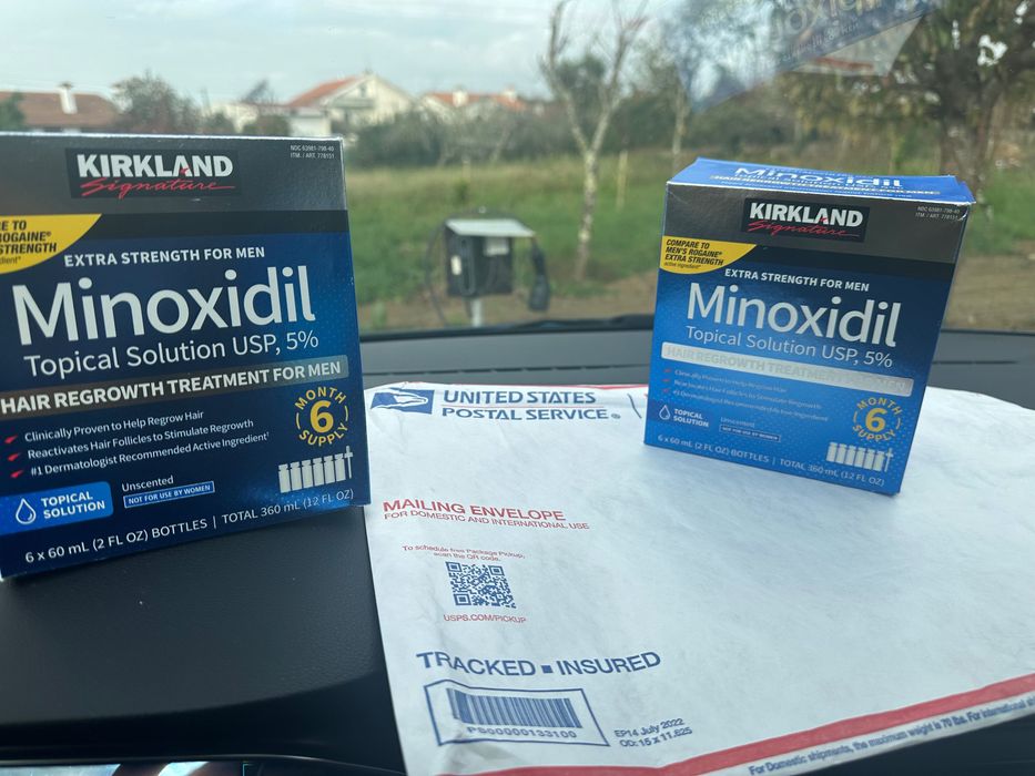 Minoxidil Kirkland caixa selada