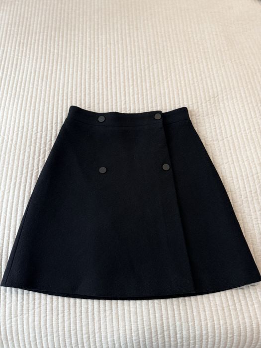 Спідниця на запах бренду Maje. 36 розмір. Зима.