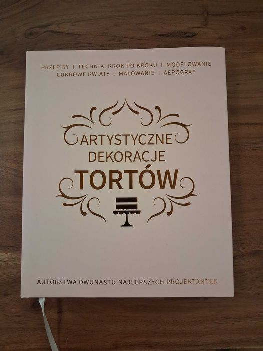 Książka Artystyczne Dekoracje Tortów
