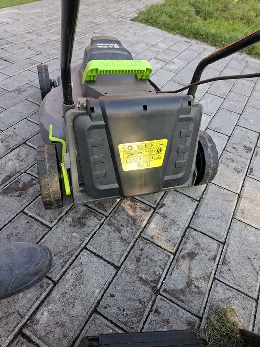 Kosiarka elektryczna NAC 1800W