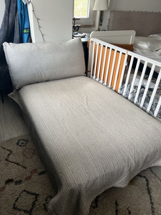 Chaise longue cinzento