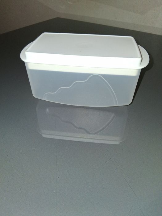 Manteigueira tuperware nova