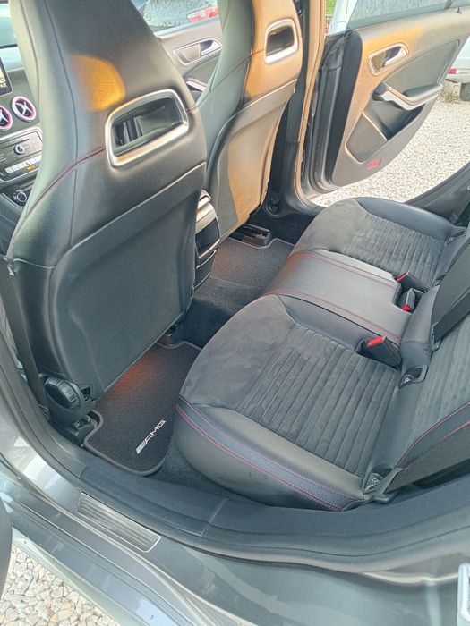 Mercedes CLA 220 Shooting Brake AMG