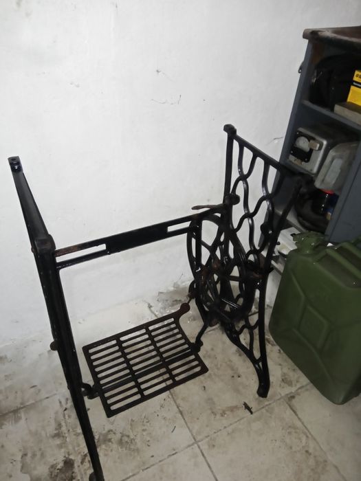 Станина швейної машини ножки під стіл мангал