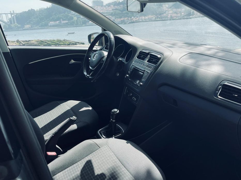 Volkswagen Polo  1.0 Comfortline 2017